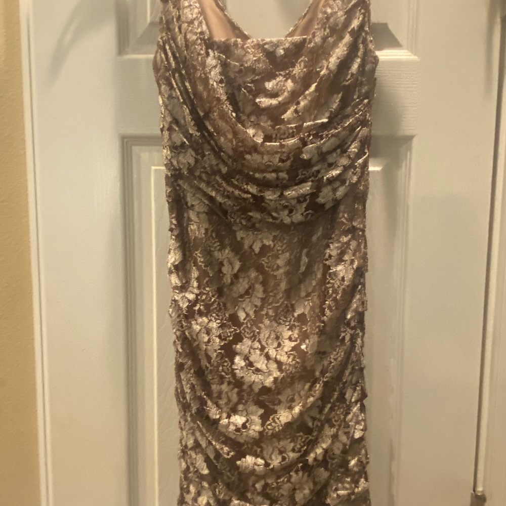 SEXY EXPRESS GOLD METALLIC SHORT DRESS  LOW CUT SIZE 0